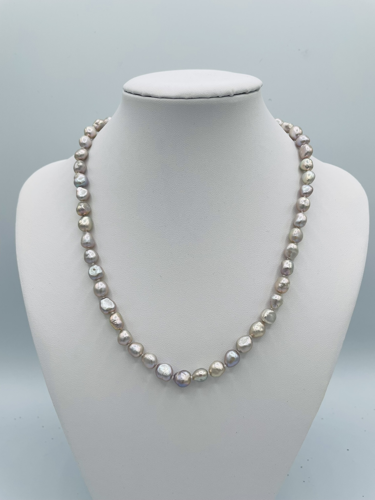 Vintage Faux Pearl Multi Strand Necklace & Bracelet Set – Long Beach  Antique Mall
