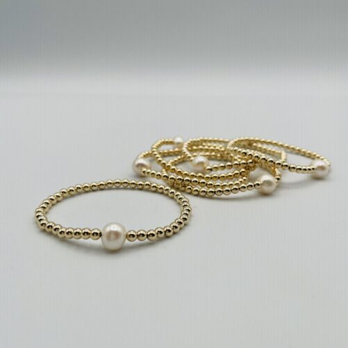 Stackable Gold and Pearl Bracelet B637