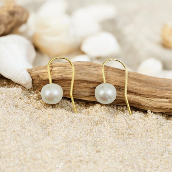 White Pearl Drop on 14 KT gf Wire ED989