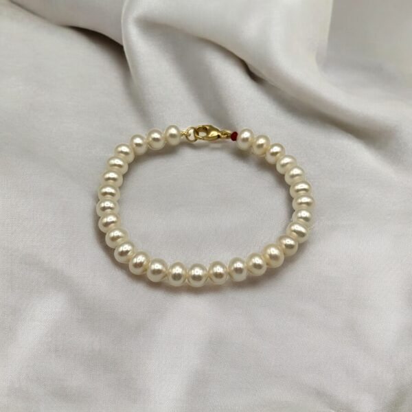 Classic White Pearl Bracelet B740