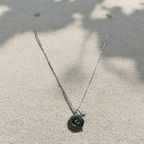 Cisco Small Pendant Necklace