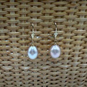 Soft Pink Teardrop Pearl Earring ED1299
