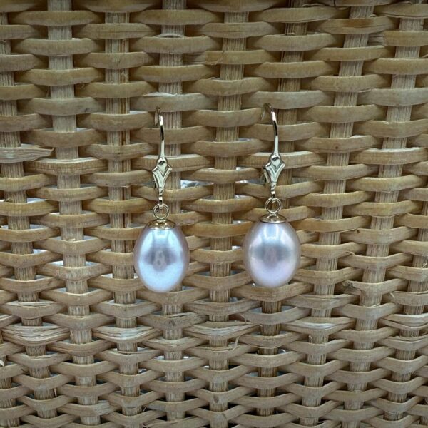 Soft Pink Teardrop Pearl Earring ED1299