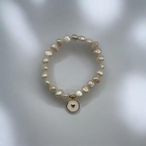 White enamel and Gold Heart Charm Pearl Bracelet B795