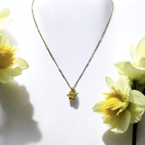 Gold Petite Daffodil and Pearl Charm Necklace N2874
